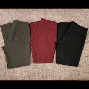 Bundle of Mudd 24/7 Leggings